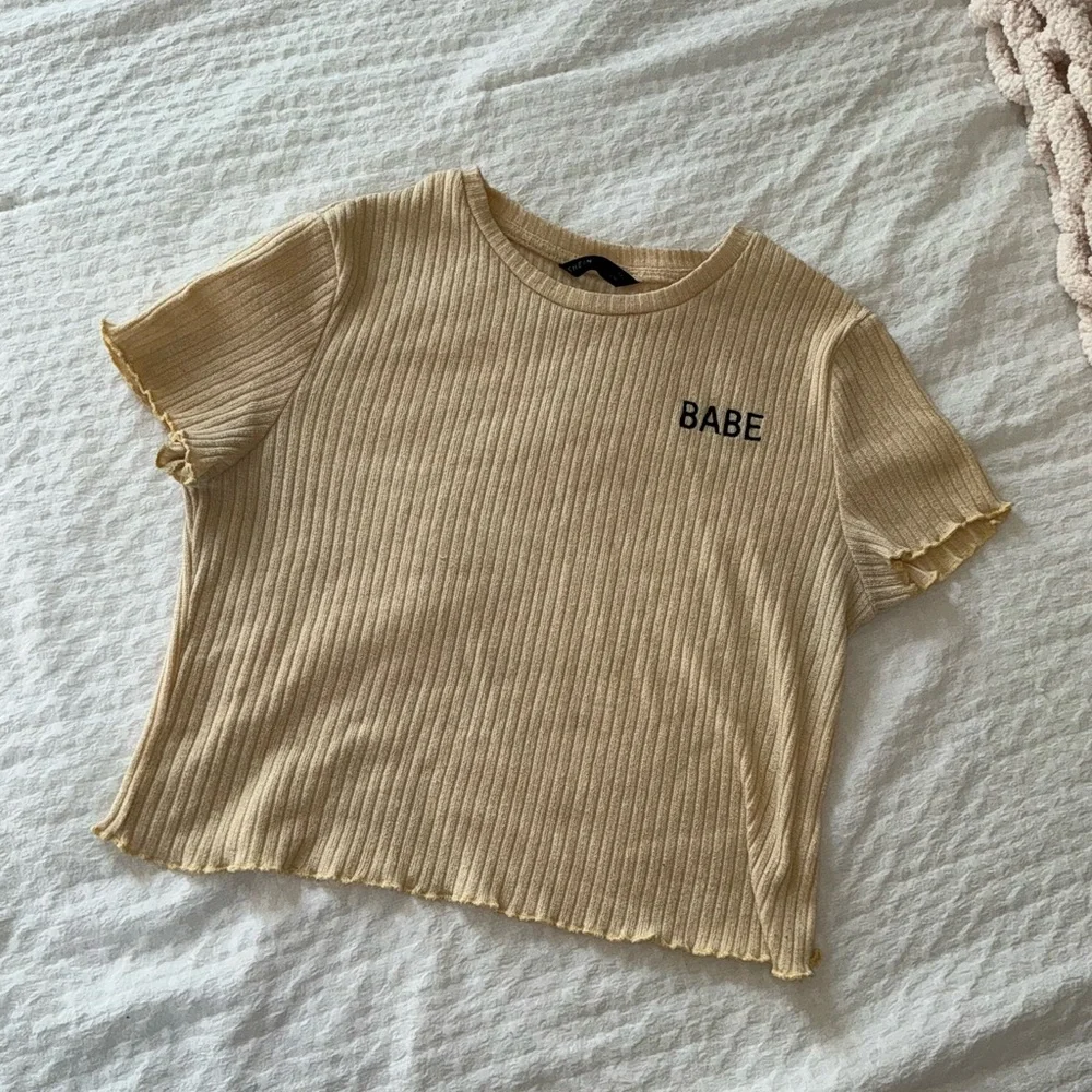 SHEIN Cream Ribbed Knit Top - Picture 2 of 4